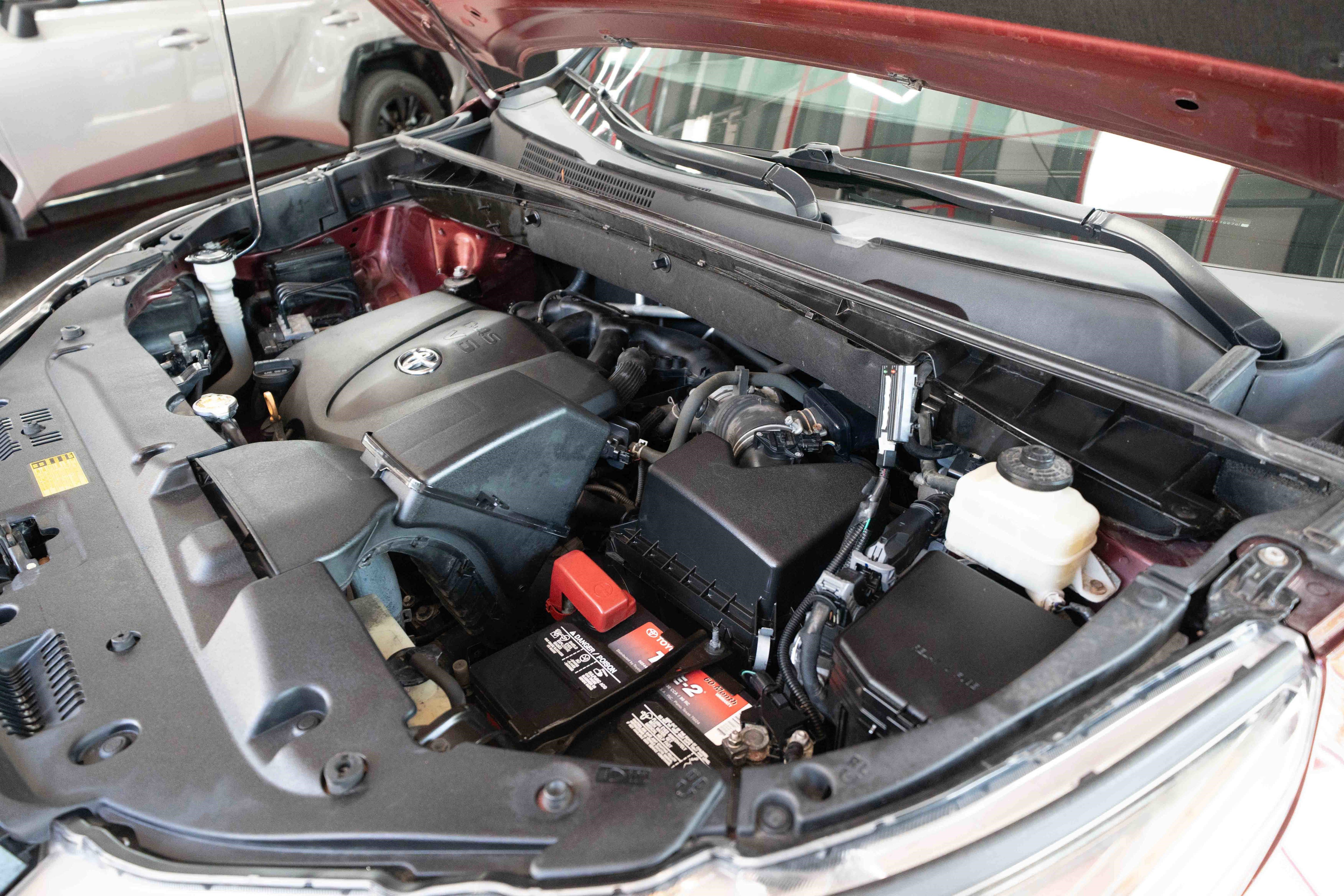 Used 2017 Toyota Highlander XLE image 34