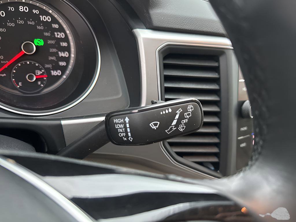 Used 2019 Volkswagen Atlas SE image 33