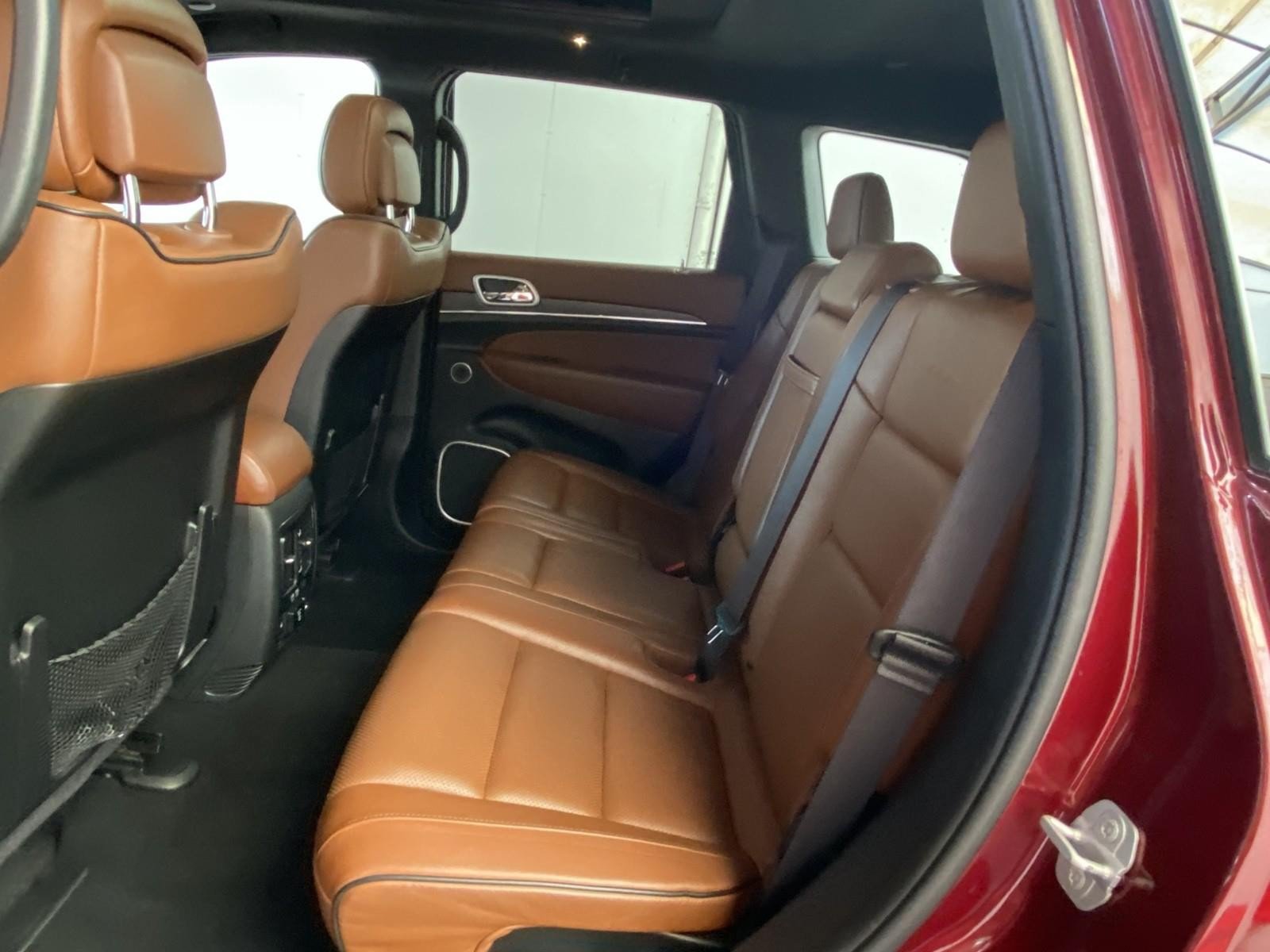 Used 2019 Jeep Grand Cherokee Summit AWD/4WD image 20