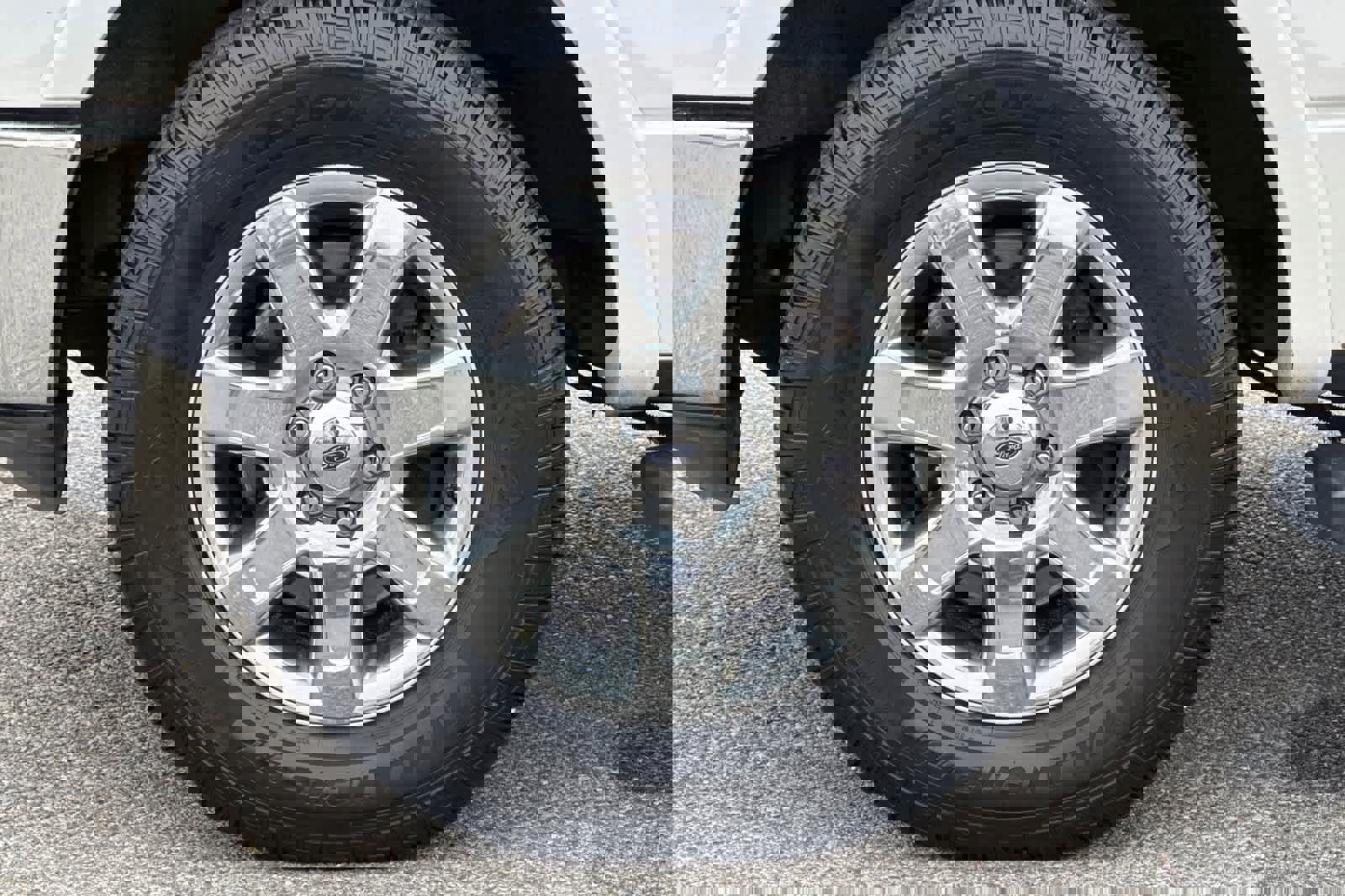 Used 2014 Ford F150 Lariat w/ Equipment Group 502A Luxury image 24