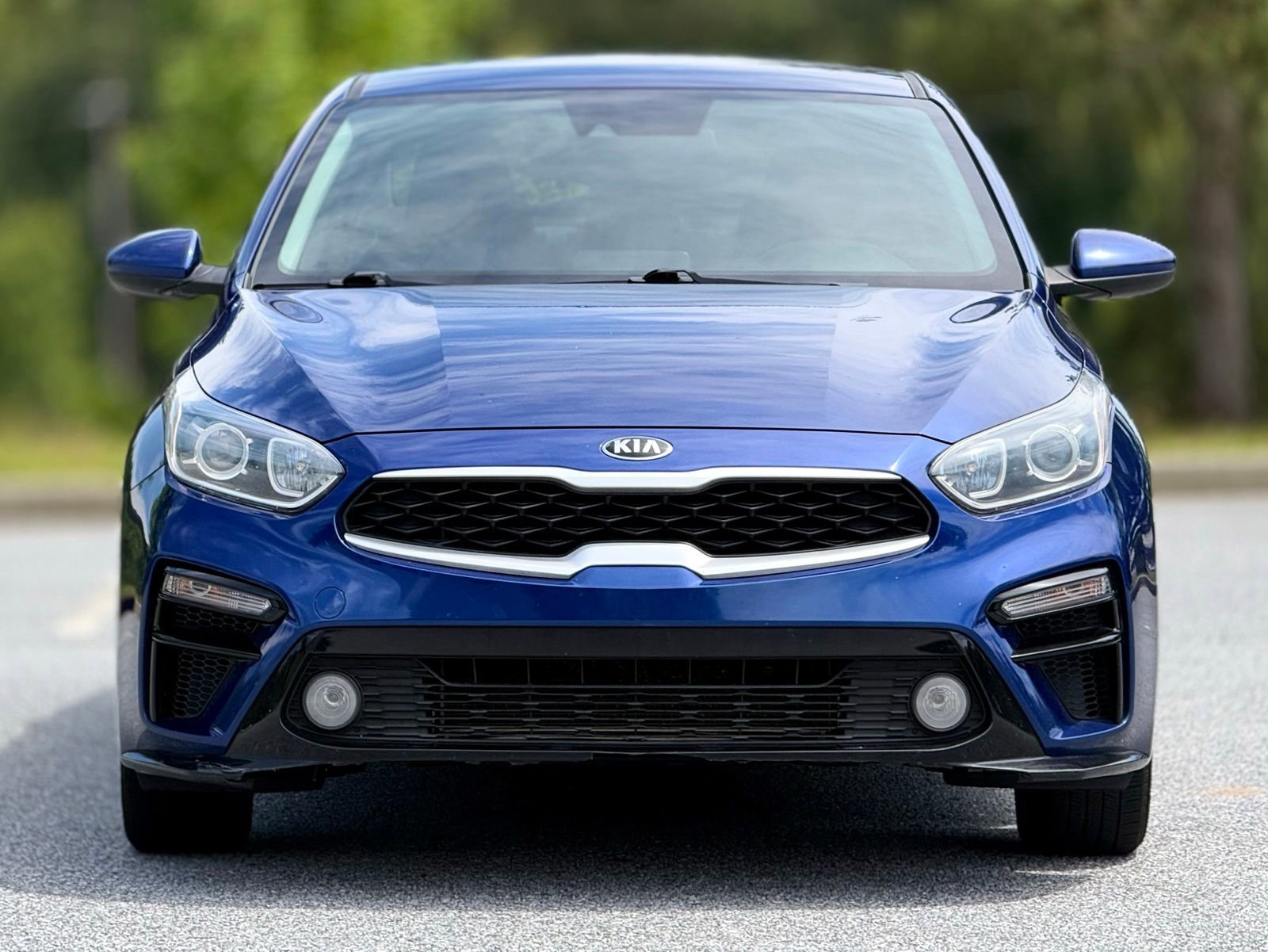 Used 2019 Kia Forte LXS FWD image 3