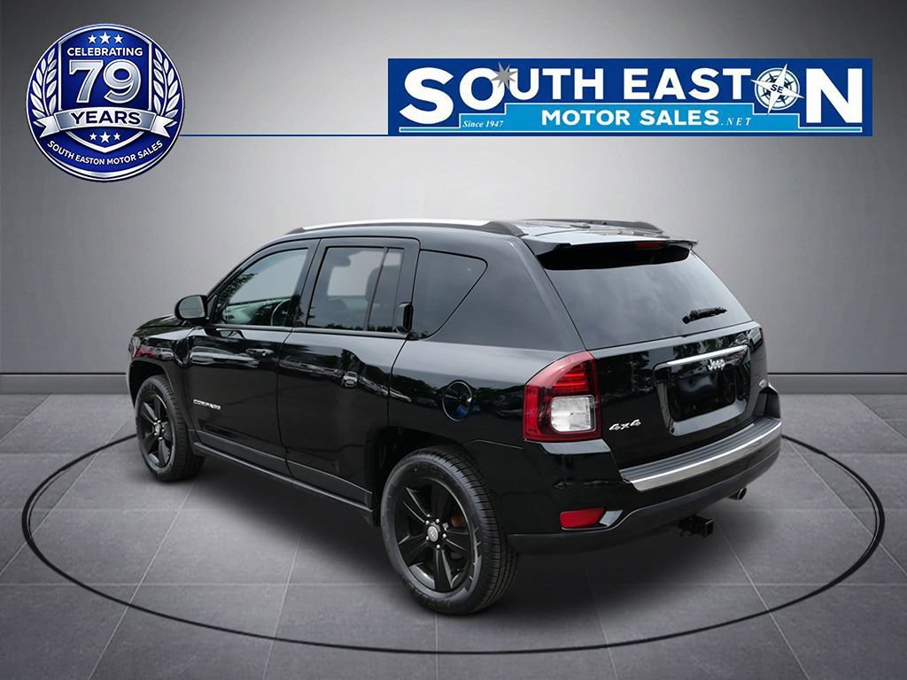 Used 2017 Jeep Compass High Altitude AWD/4WD image 5