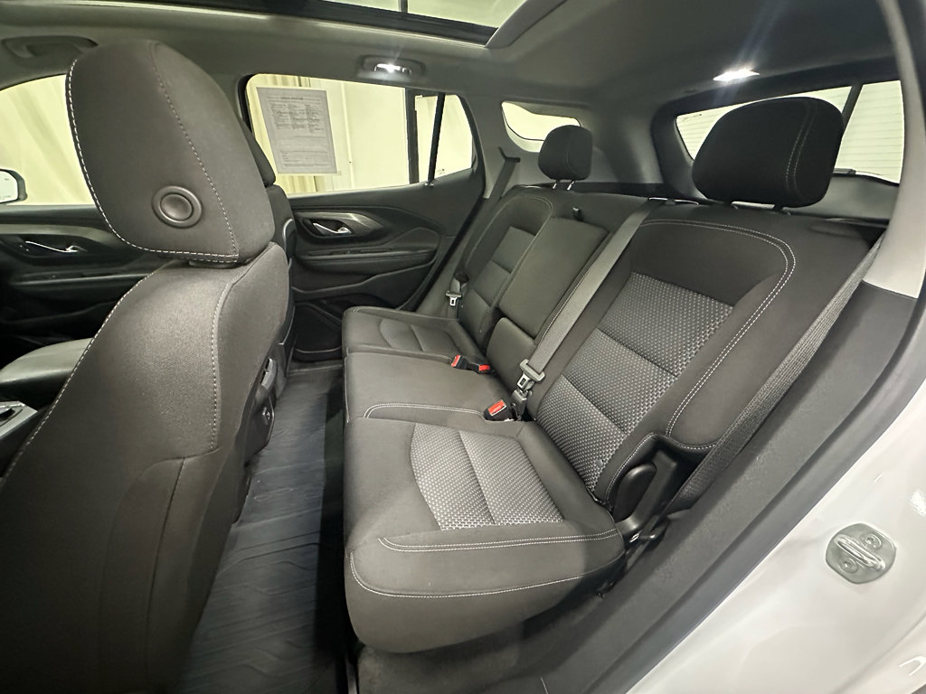 Certified 2023 GMC Terrain SLE w/ Driver Convenience Package image 22