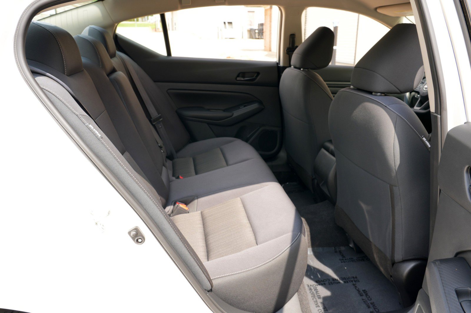Used 2024 Nissan Altima 2.5 S FWD image 32