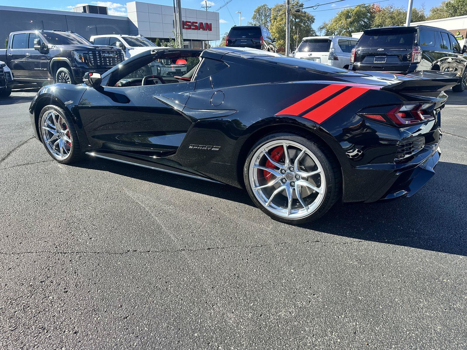 Used 2027 Chevrolet Corvette Grand Sport w/ Z52 Sport Performance Package RWD image 36