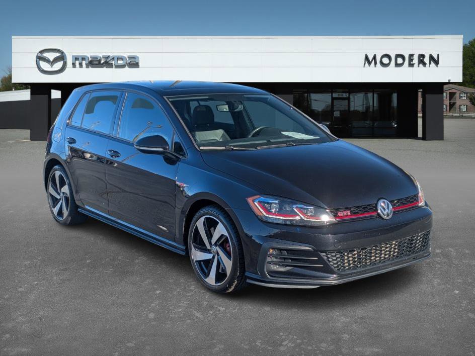 Used 2020 Volkswagen GTI SE image 3