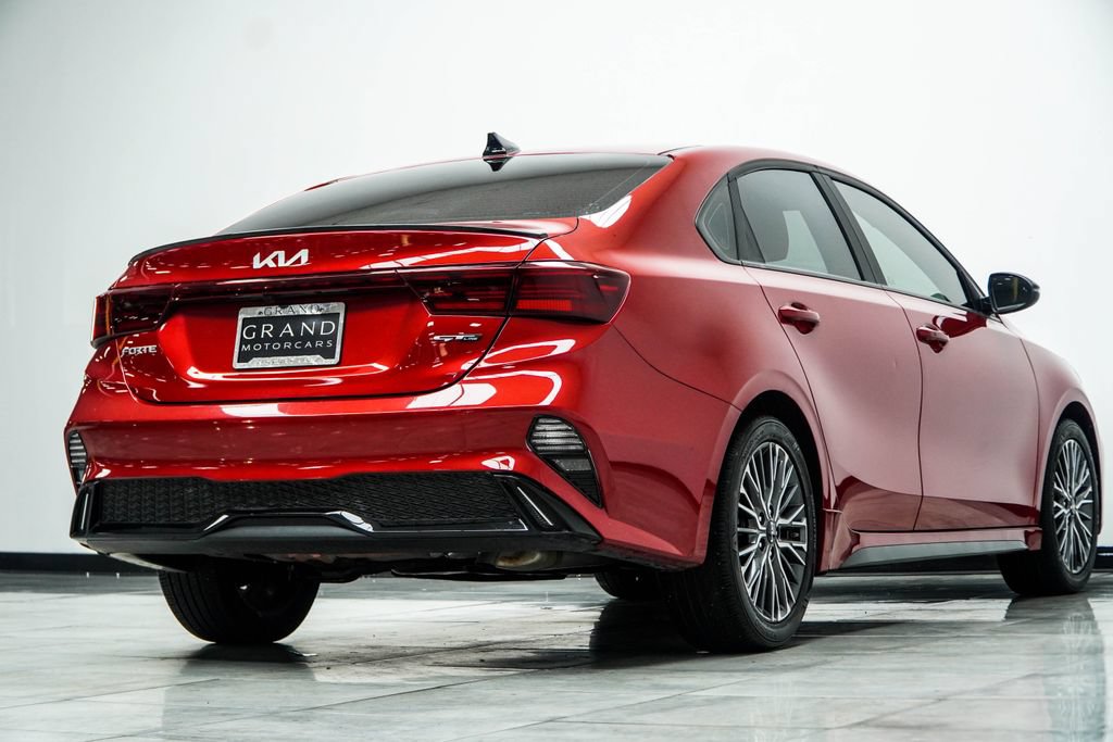Used 2024 Kia Forte GT-Line w/ GT-Line Premium Package FWD image 12
