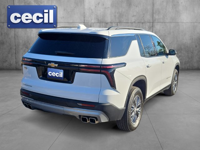 Certified 2026 Chevrolet Traverse LT FWD image 5
