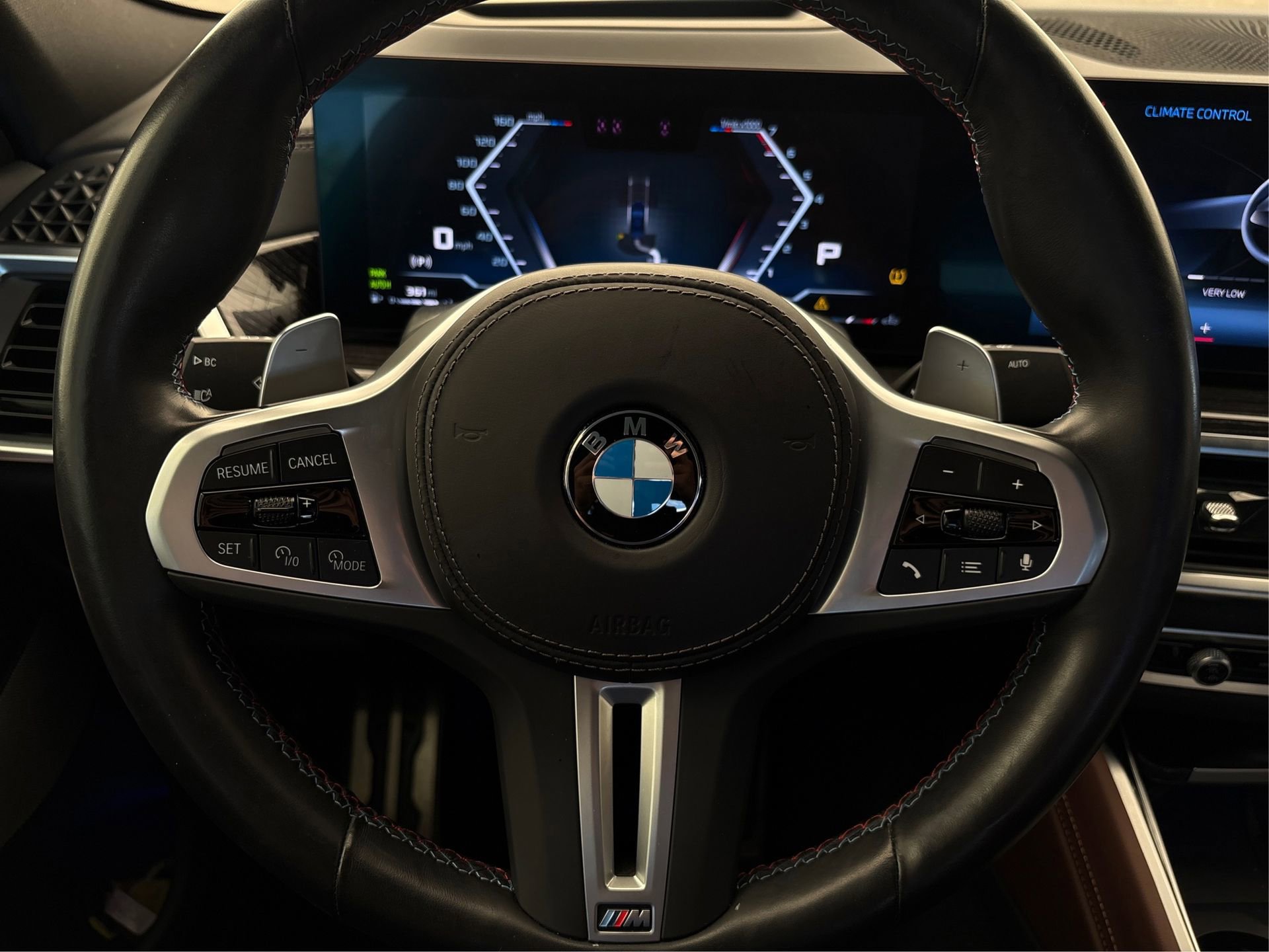 Used 2025 BMW X6 M60i image 18