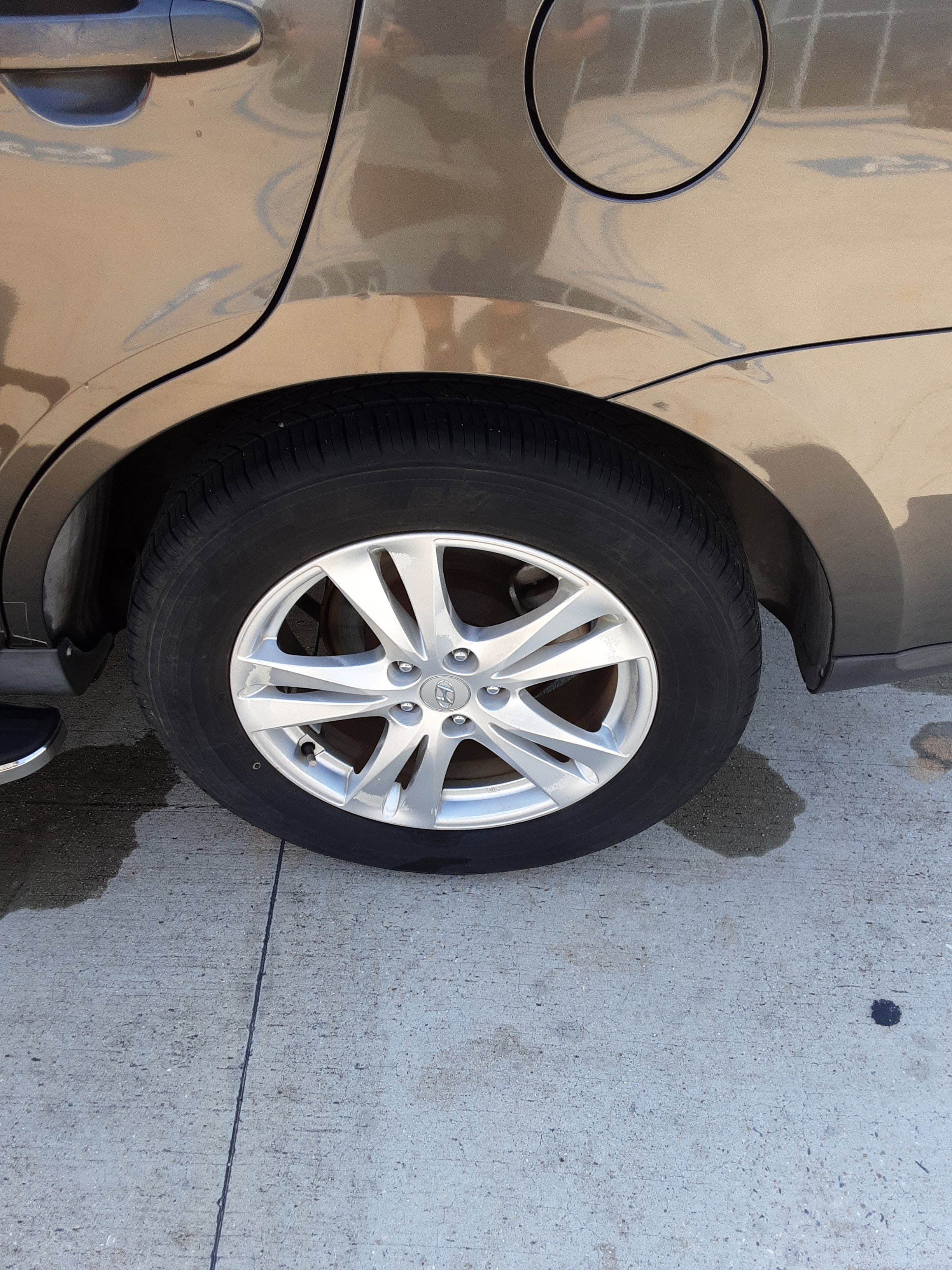 Used 2012 Hyundai Santa Fe SE image 21