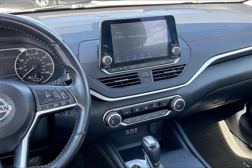 Used 2022 Nissan Altima 2.5 SR w/ Midnight Edition Package image 9