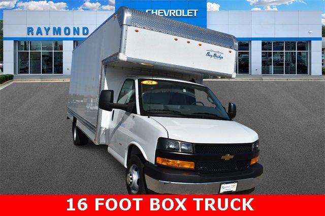 New 2025 Chevrolet Express 3500 w/ Power Convenience Package image 9