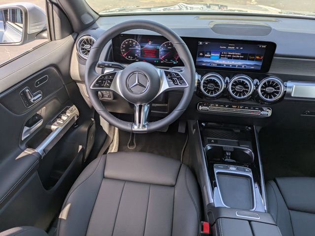 New 2026 Mercedes-Benz GLB 250 image 18