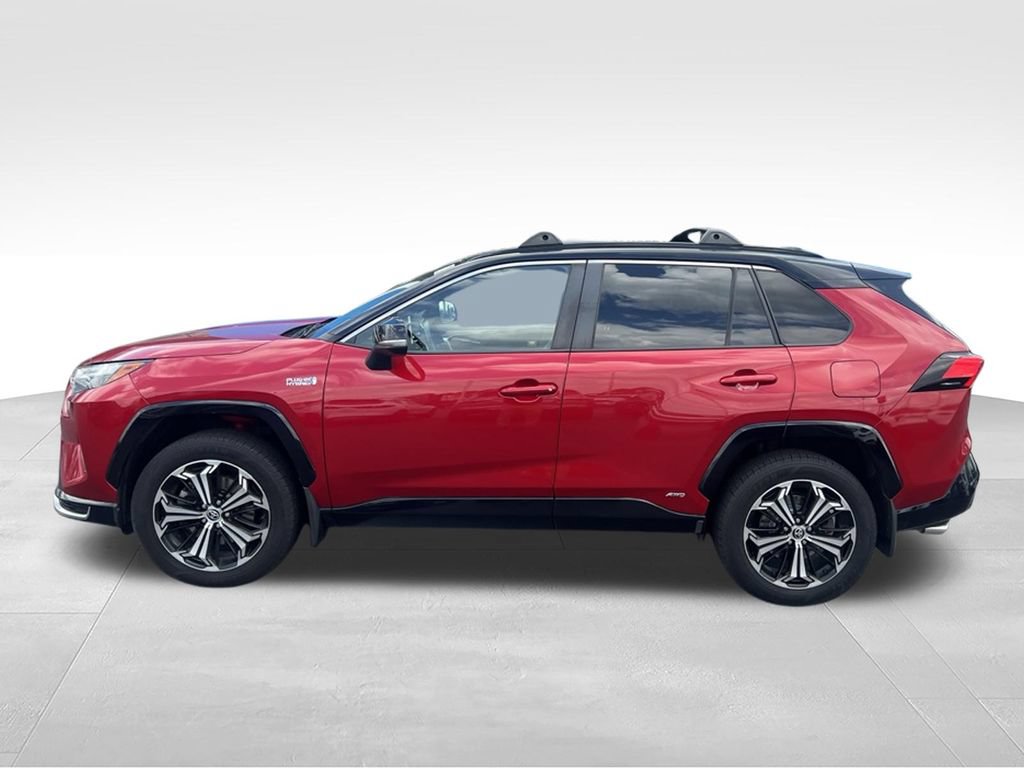 Used 2022 Toyota RAV4 XSE w/ Weather Package AWD/4WD image 3