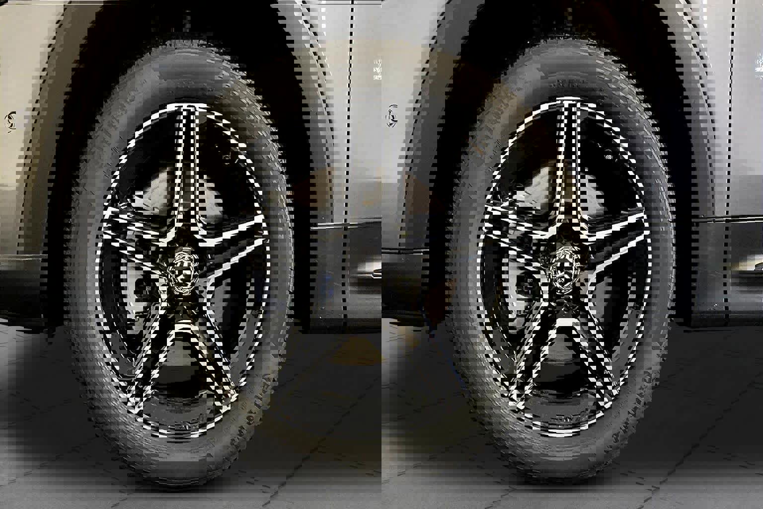 New 2026 Mercedes-Benz GLB 250 4MATIC image 17