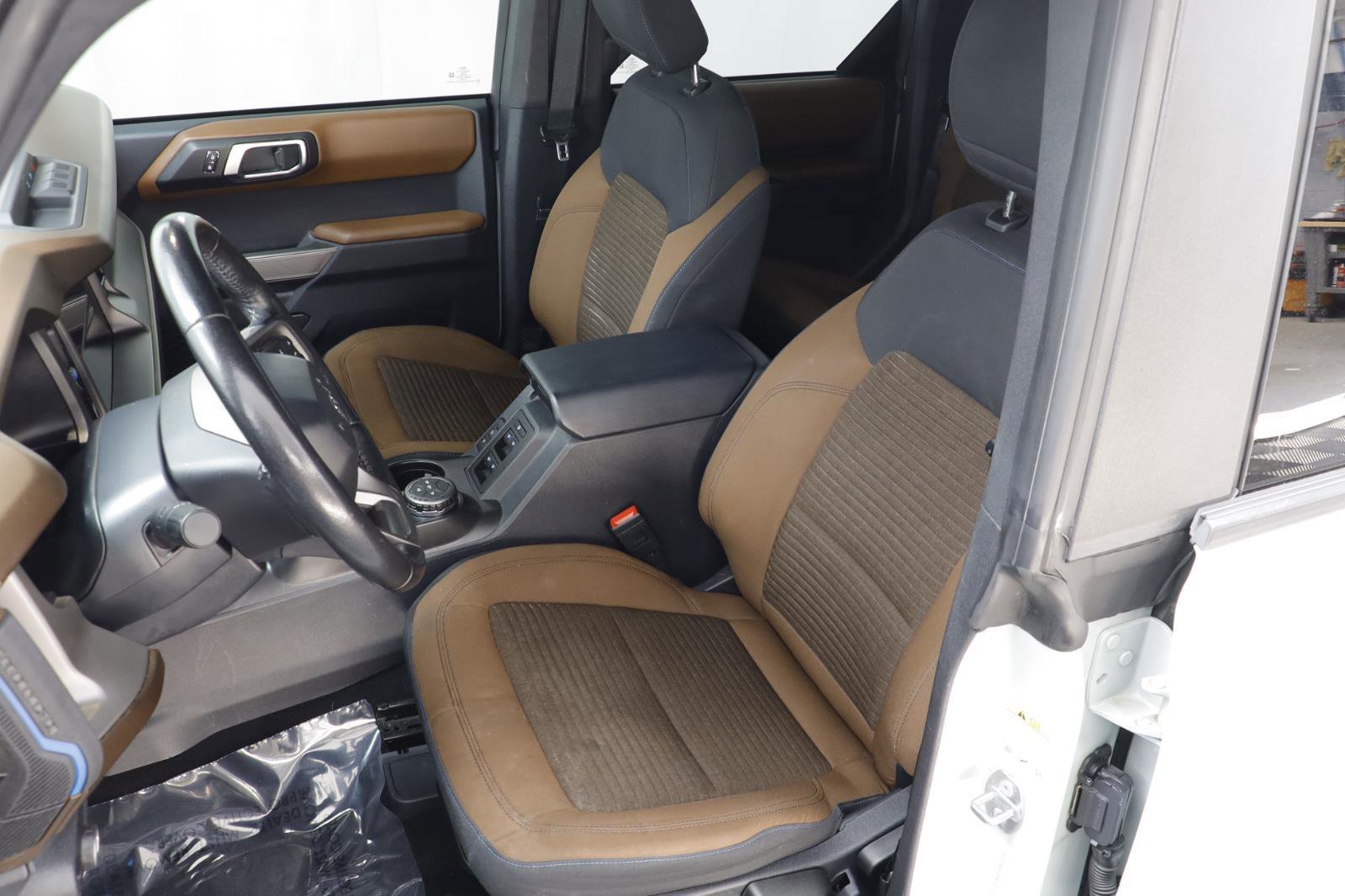 Used 2021 Ford Bronco Outer Banks image 15