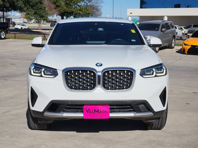 Used 2022 BMW X4 xDrive30i image 2