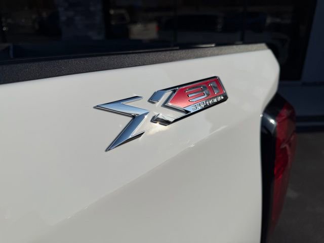 Used 2026 GMC Sierra 1500 SLT w/ SLT Premium Plus Package AWD/4WD image 5