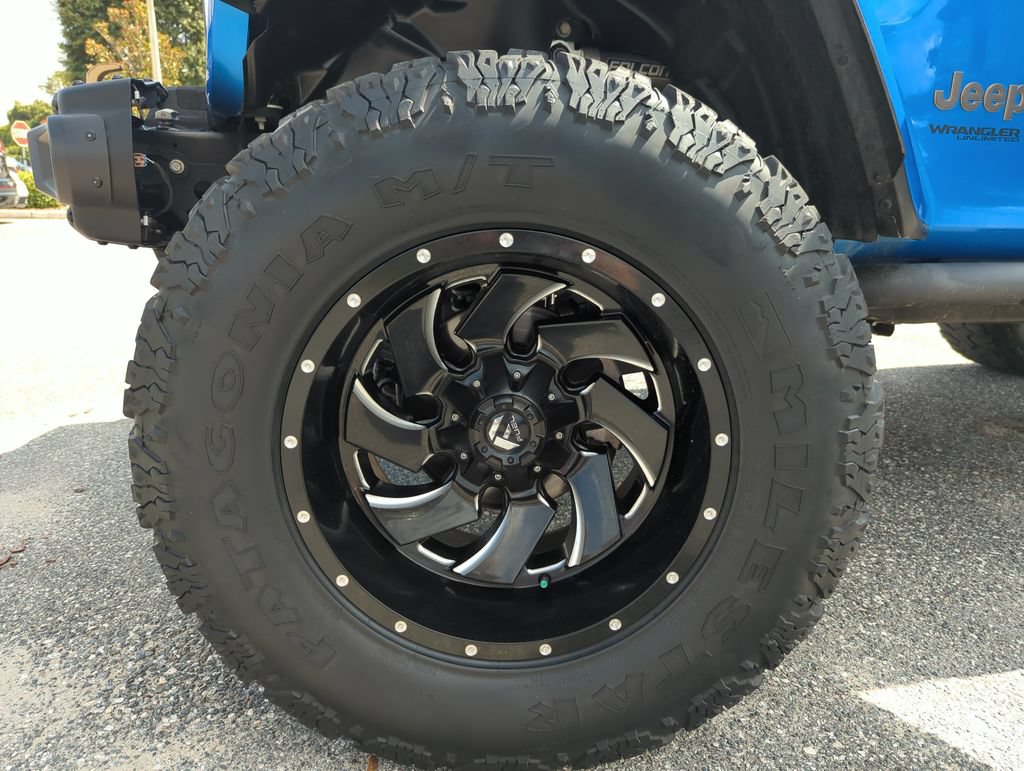 Used 2022 Jeep Wrangler Unlimited Rubicon w/ Xtreme Recon 35" Tire Package AWD/4WD image 48