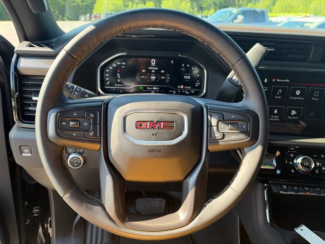 Used 2025 GMC Sierra 2500 AT4 AWD/4WD image 15