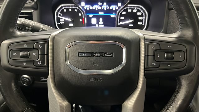 Used 2021 GMC Yukon XL Denali w/ Denali Premium Package AWD/4WD image 16