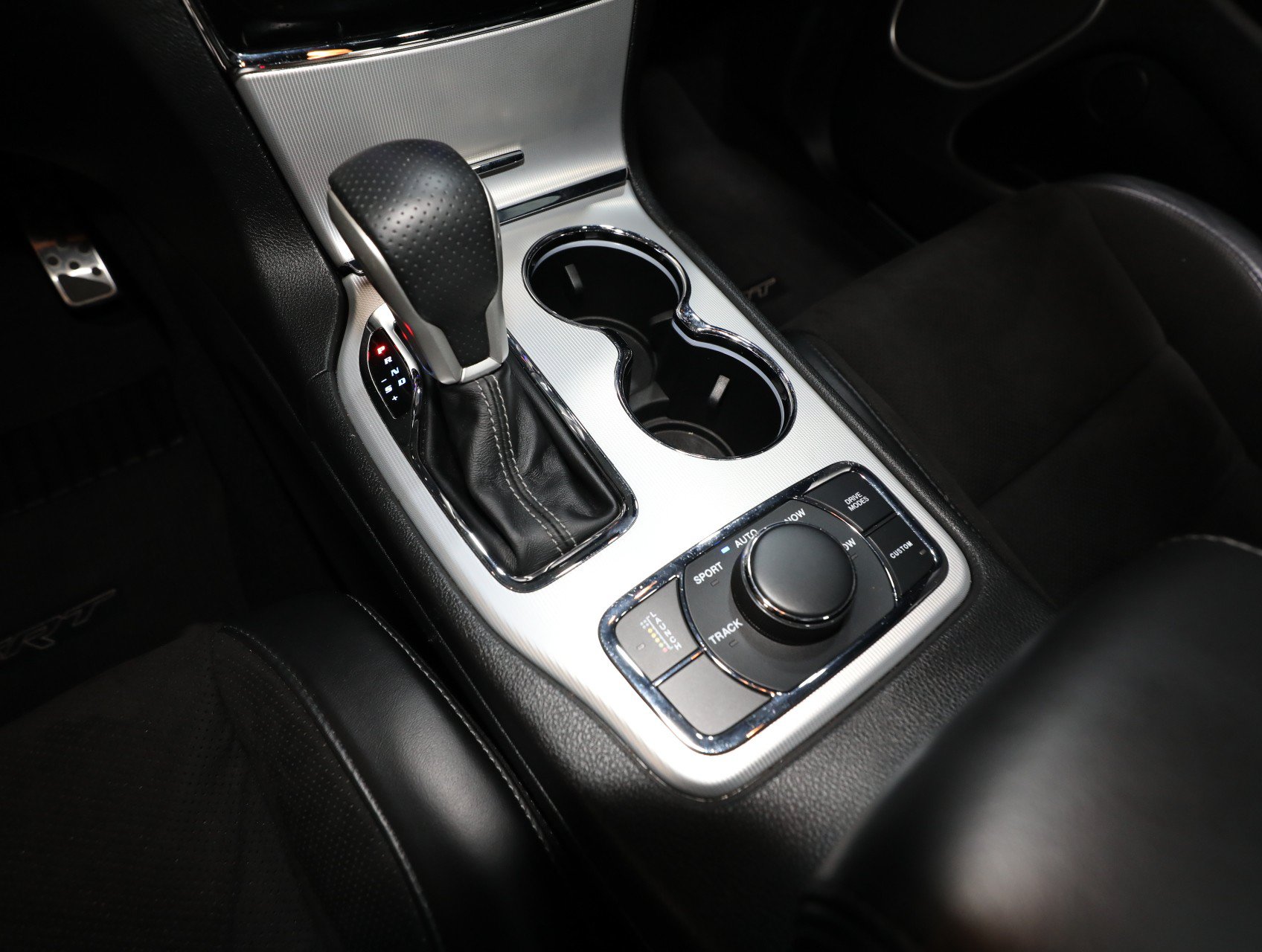 Used 2019 Jeep Grand Cherokee SRT AWD/4WD image 57
