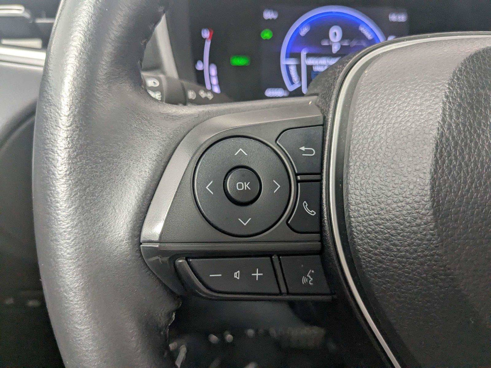 Used 2024 Toyota Corolla Cross AWD Hybrid w/ Convenience Package image 16