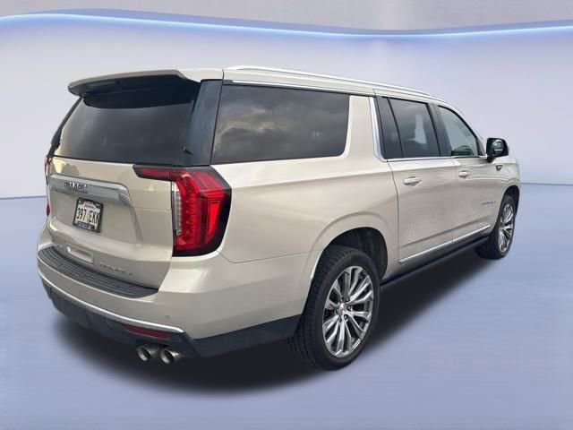 Used 2021 GMC Yukon XL Denali w/ Denali Premium Package image 10