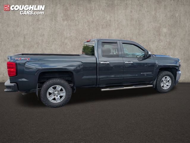 Used 2017 Chevrolet Silverado 1500 LT w/ All Star Edition AWD/4WD image 8