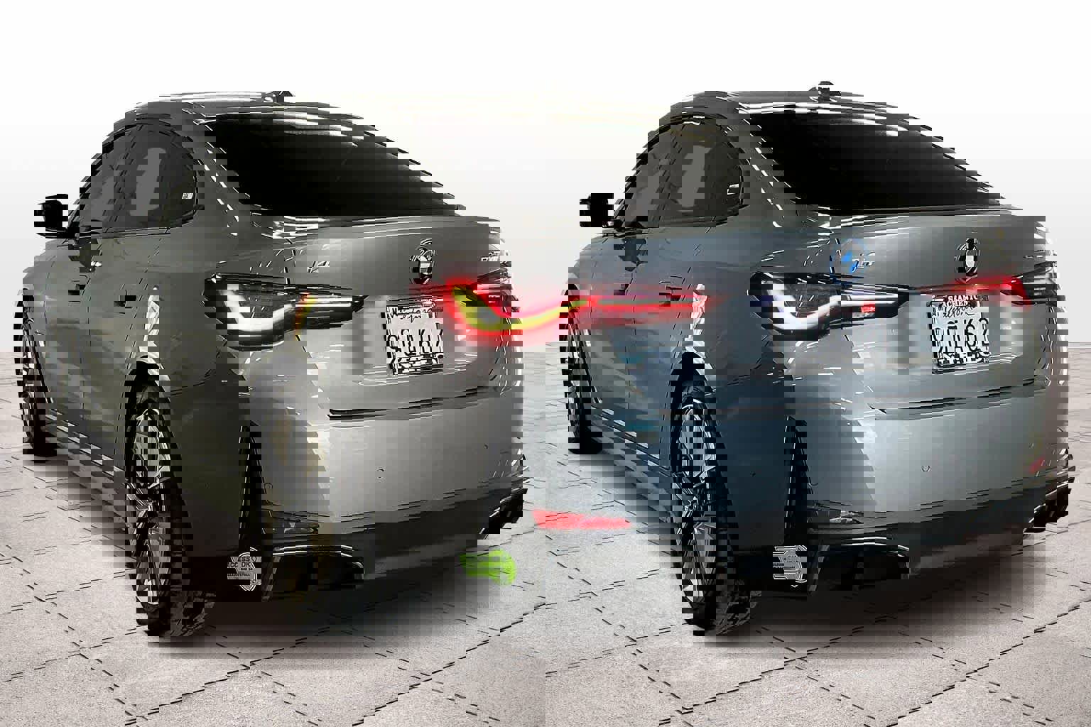 Used 2023 BMW i4 eDrive40 image 14