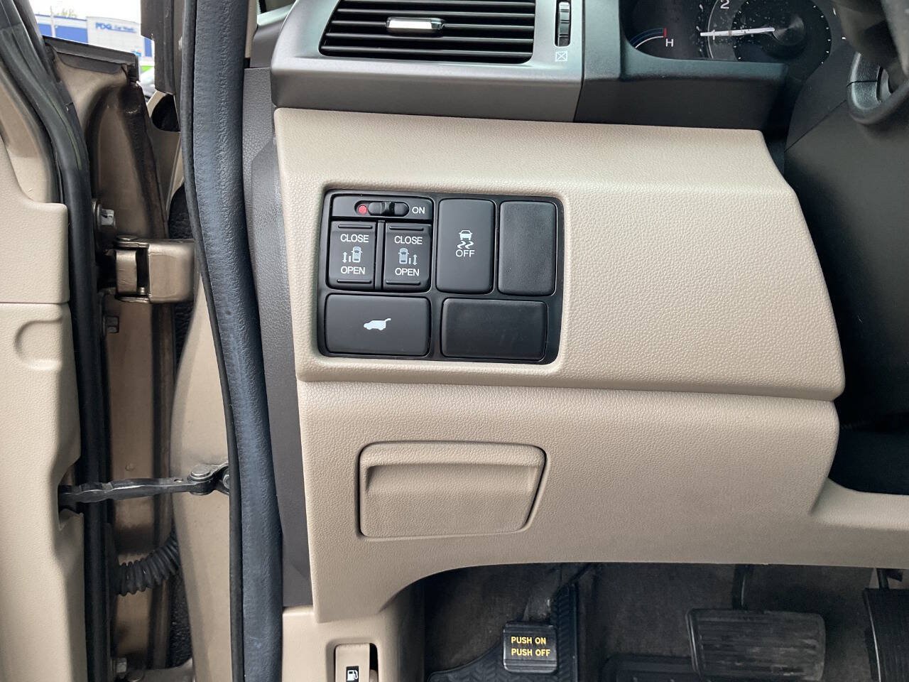 Used 2012 Honda Odyssey EX-L image 16