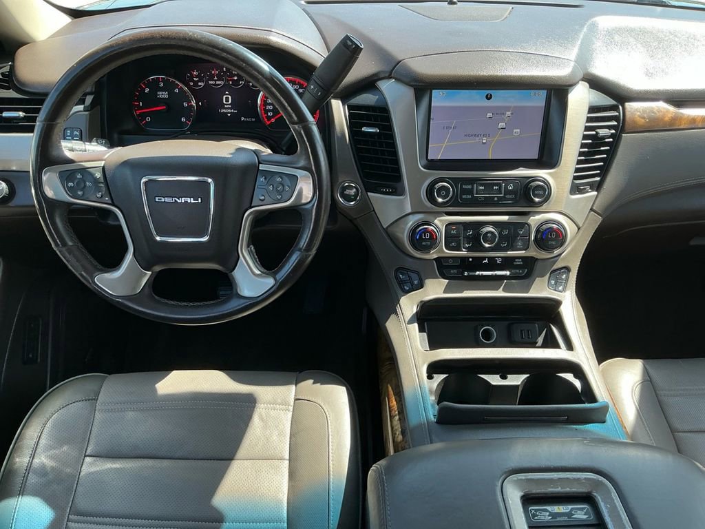 Used 2015 GMC Yukon Denali w/ Open Road Package image 17