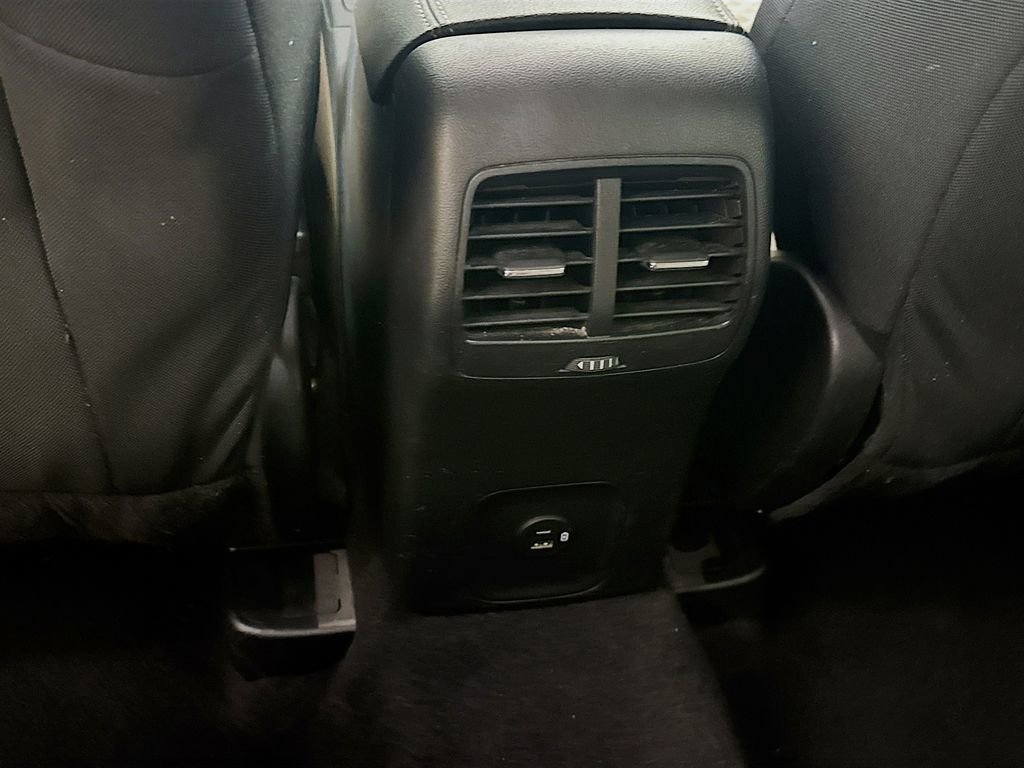 Used 2020 Ford Escape SE FWD image 28