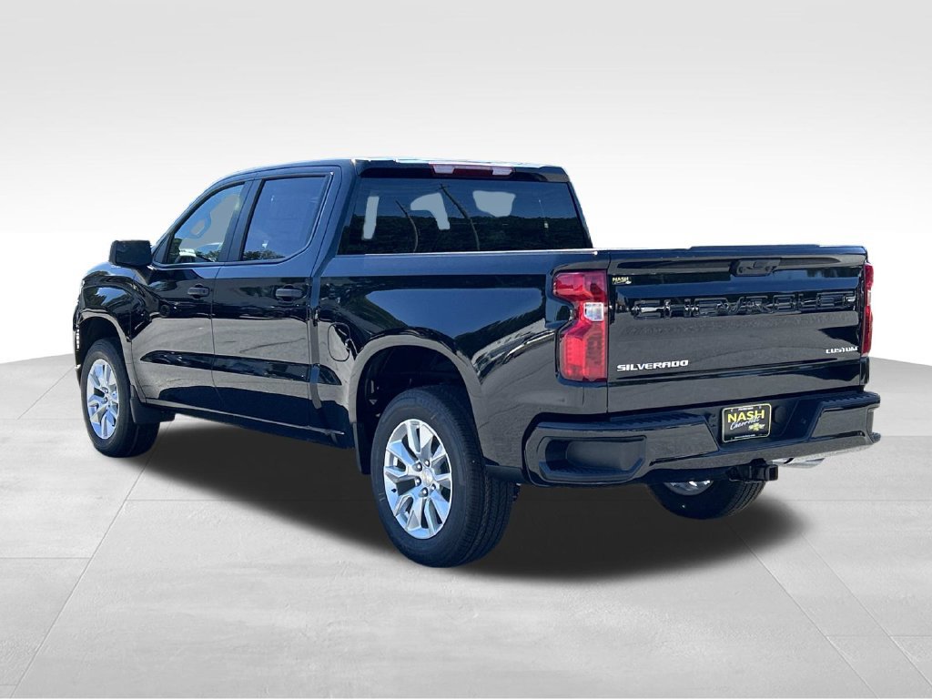 New 2026 Chevrolet Silverado 1500 Custom RWD image 5