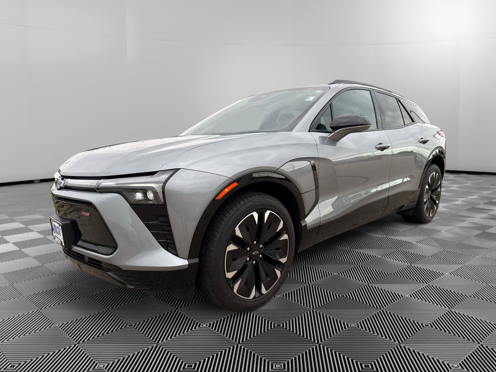 Used 2024 Chevrolet Blazer EV RS AWD/4WD image 1