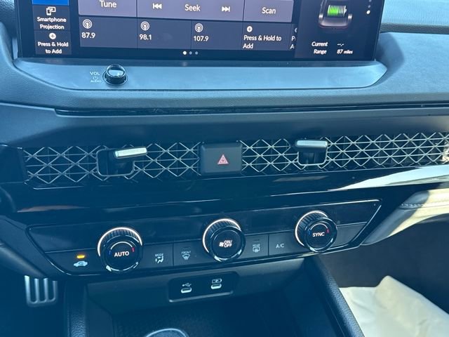 Used 2023 Honda Accord Sport image 10