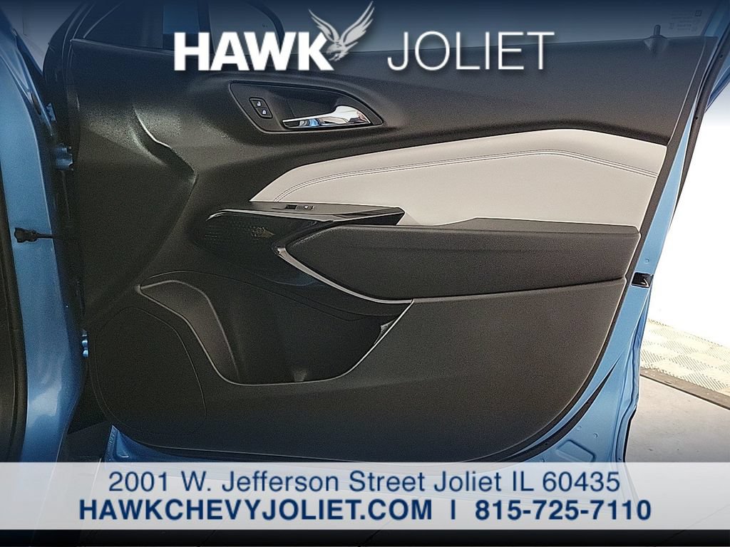 Used 2025 Chevrolet Trax LT w/ Driver Confidence Package FWD image 22