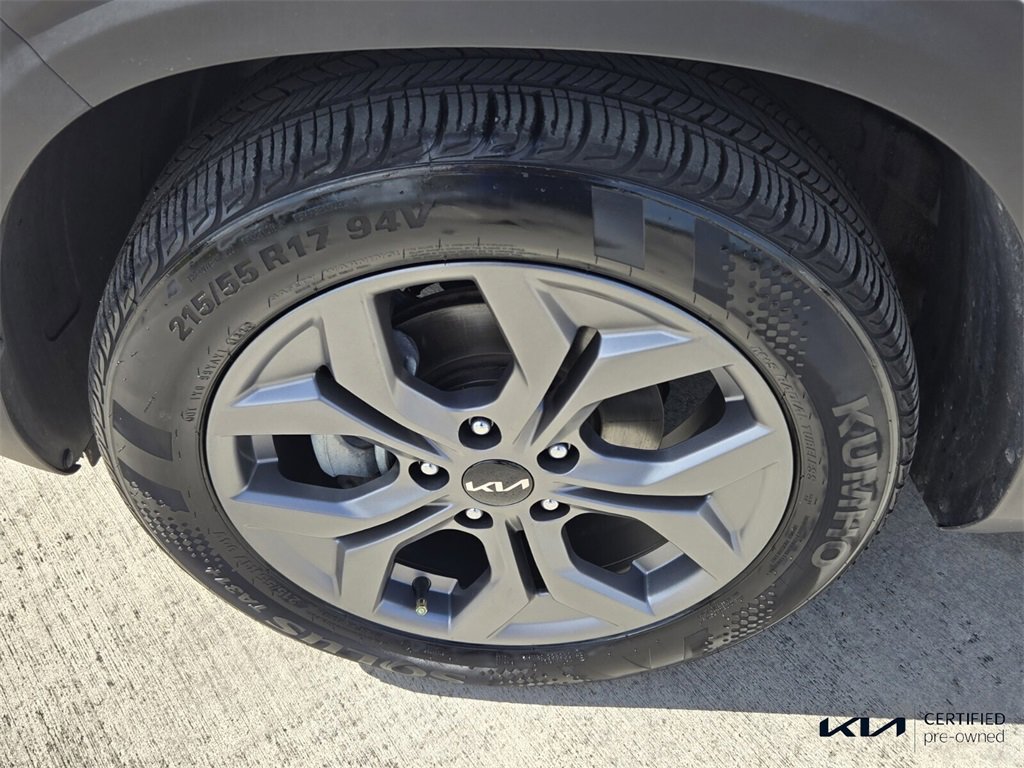 Certified 2024 Kia Seltos S image 10