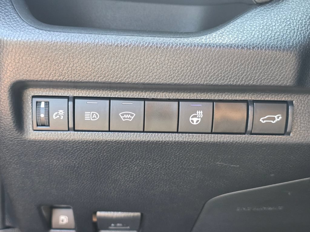 Used 2023 Toyota RAV4 XLE w/ Convenience Package AWD/4WD image 21