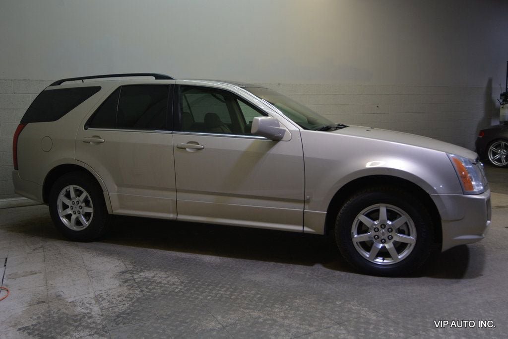 Used 2008 Cadillac SRX w/ Utility Package RWD image 34