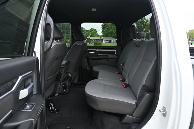 Used 2024 RAM 2500 Big Horn AWD/4WD image 24