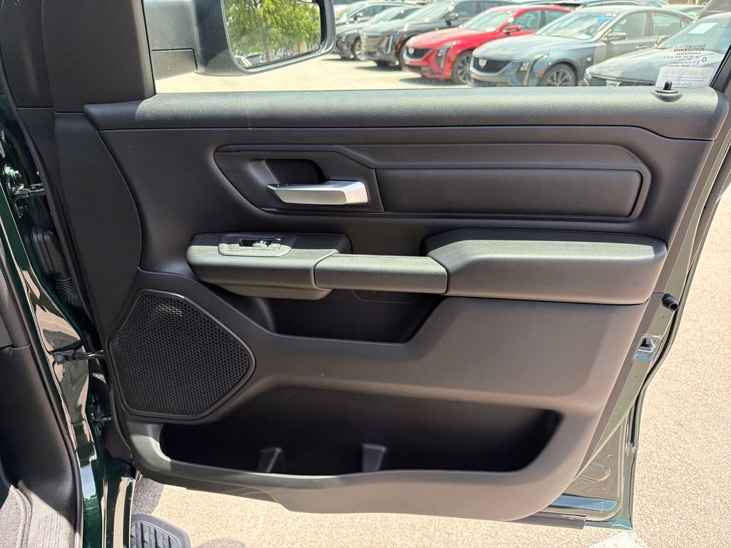 New 2026 RAM 1500 Express AWD/4WD image 37