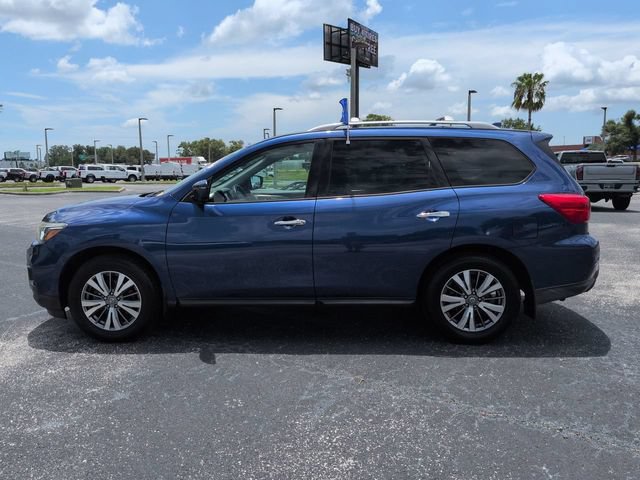 Used 2020 Nissan Pathfinder SL w/ Cargo Package FWD image 7