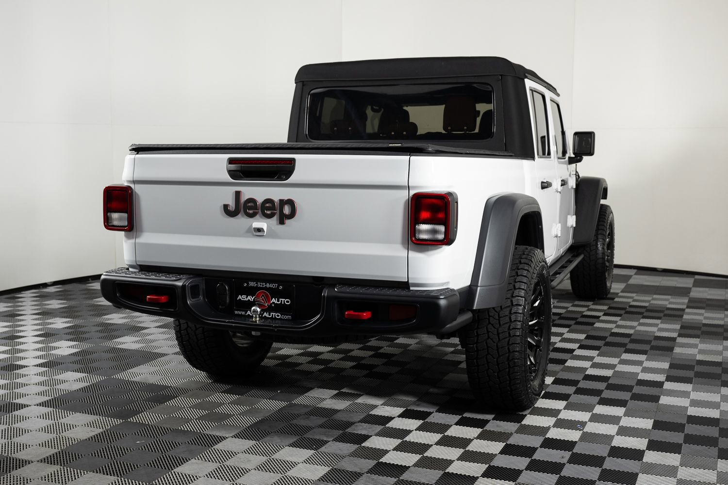 Used 2020 Jeep Gladiator Rubicon image 6