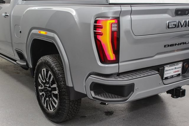 New 2026 GMC Sierra 2500 Denali Ultimate w/ LPO, Black Badging Package AWD/4WD image 8