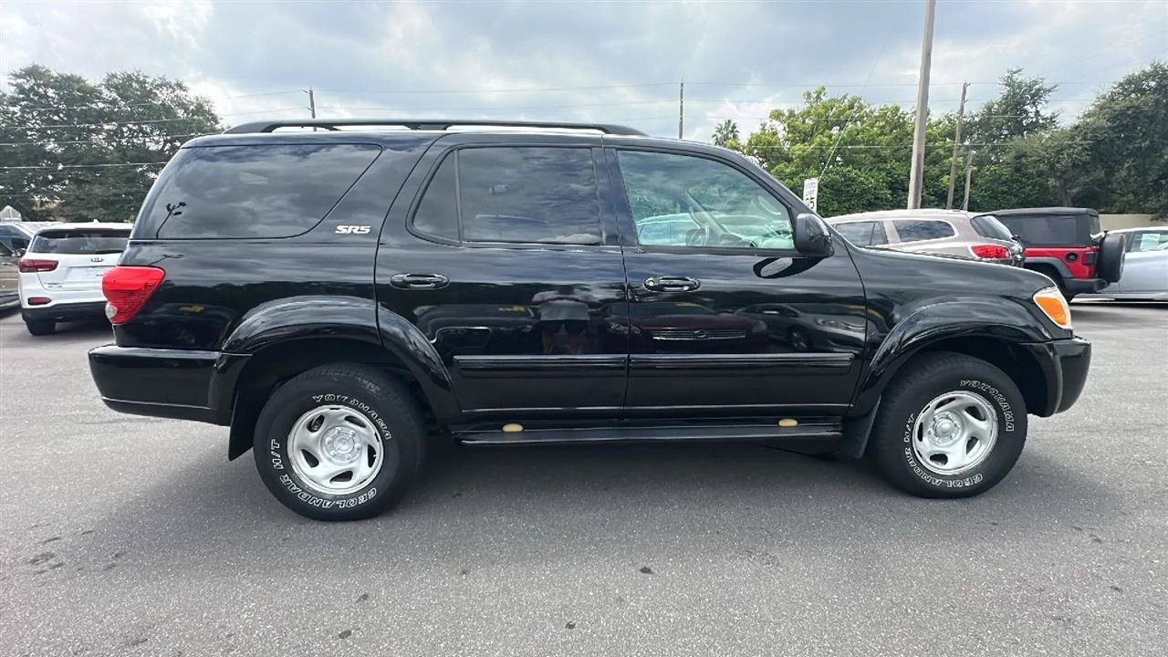 Used 2006 Toyota Sequoia SR5 AWD/4WD image 8