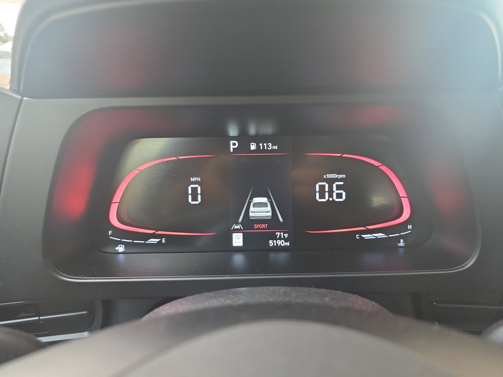 Used 2025 Hyundai Elantra Sport image 18