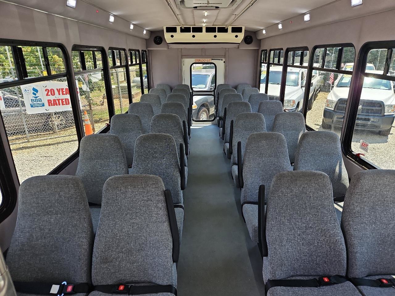 Used 2016 Ford F550 Luxury RWD image 17