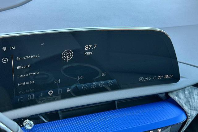 New 2027 Cadillac Optiq Luxury RWD image 21