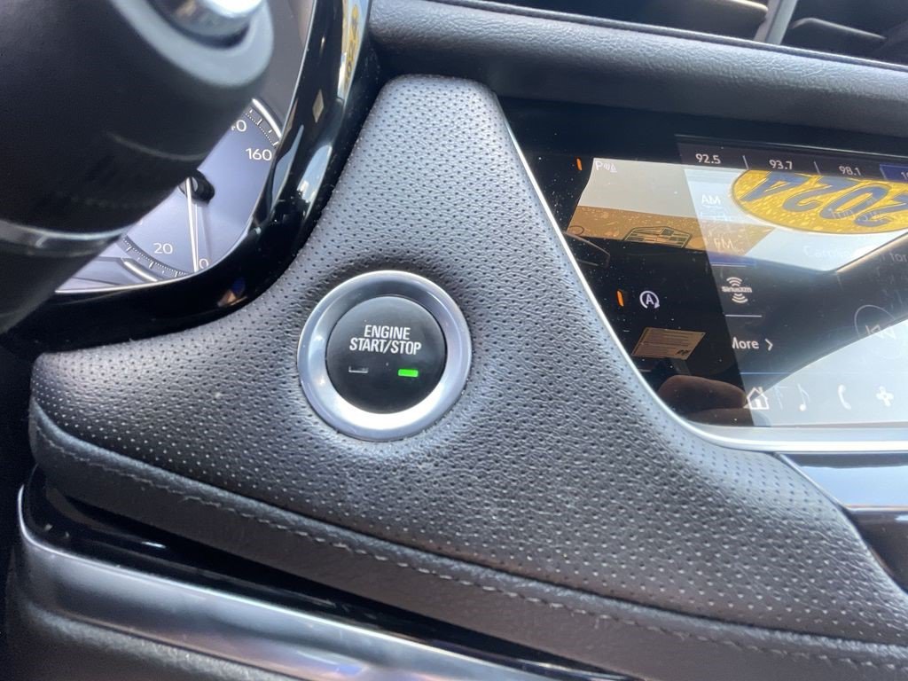 Certified 2024 Cadillac XT6 Luxury FWD image 20
